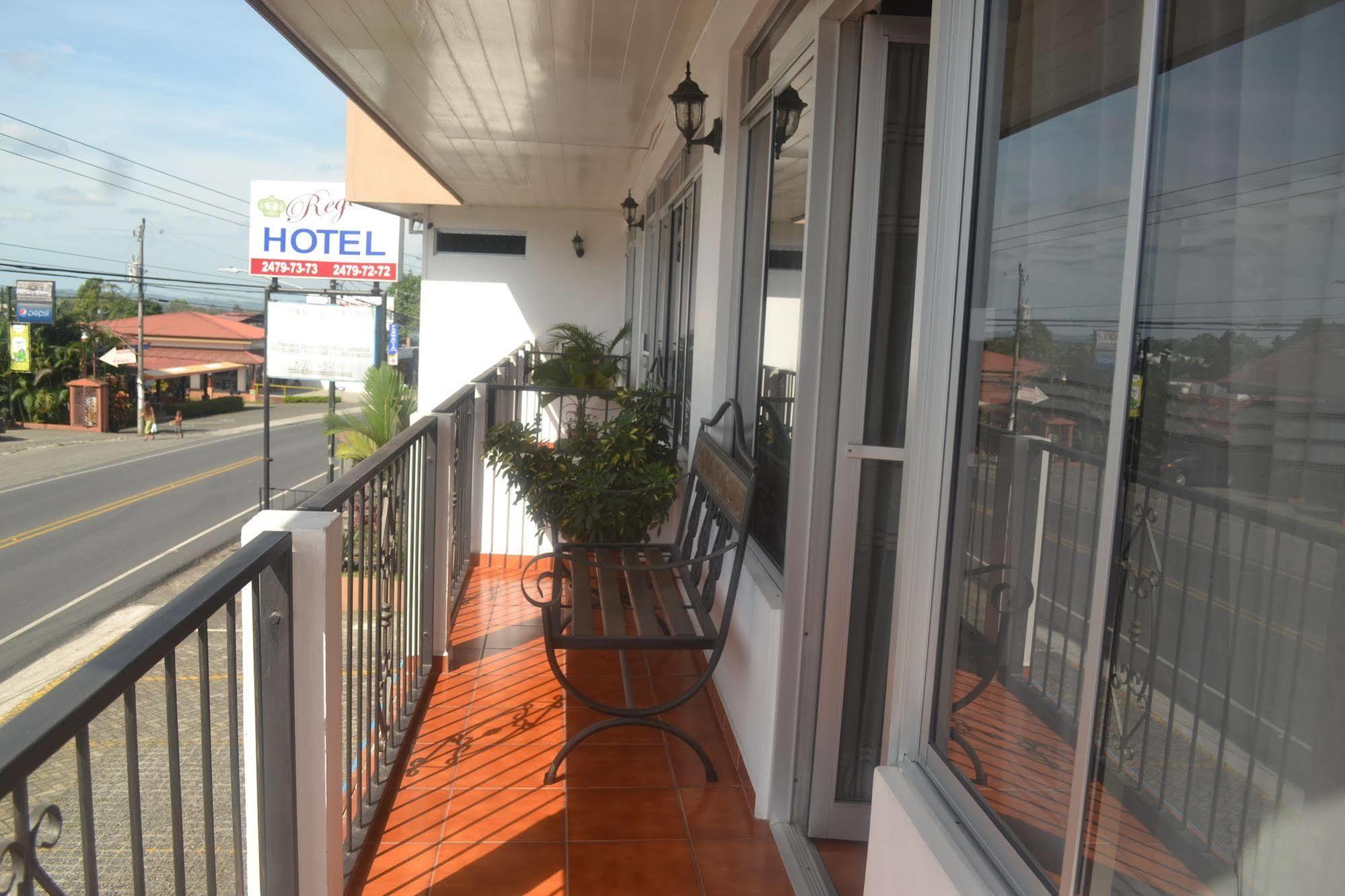 Hotel Arenal By Regina ラ・フォルトゥナ エクステリア 写真